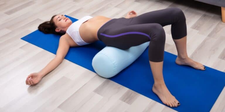 Ako zvoliť ideálny bolster na jogu